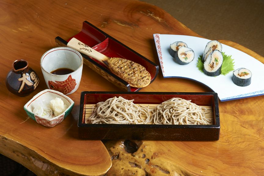 大根など、蕎麦汁に添える薬味も自家栽培
