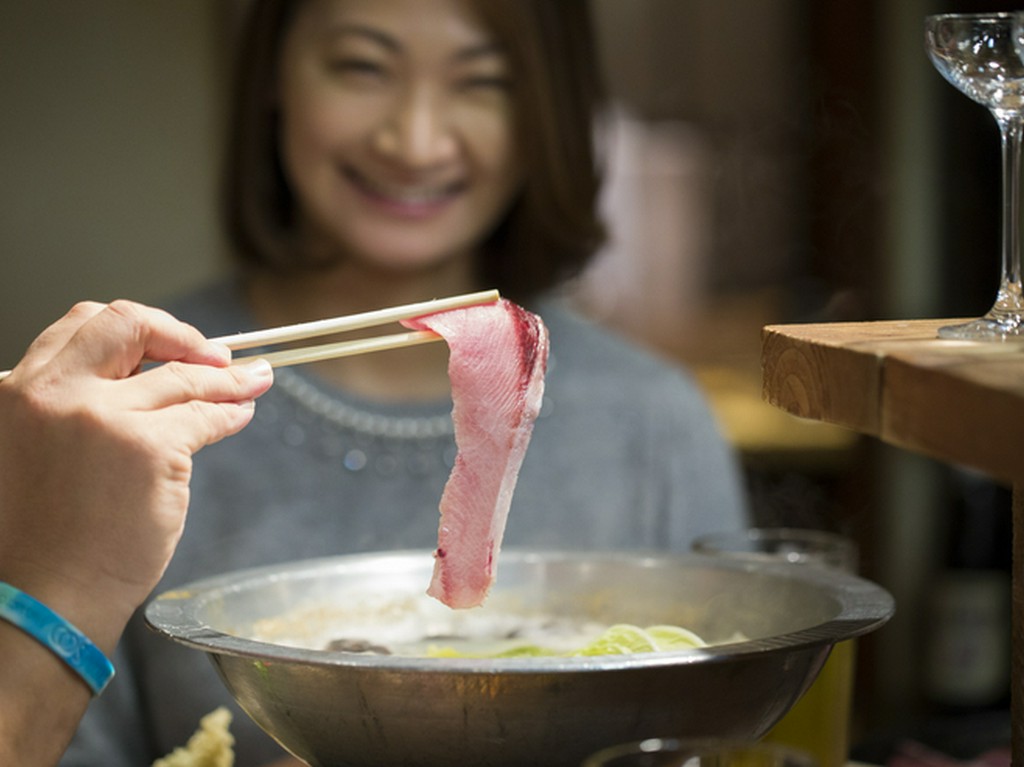 美味しいお料理でふたりの会話も弾みます