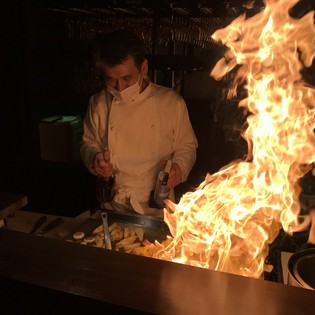 名店を渡り歩いた料理歴50年のシェフが作るフランス料理の最終章