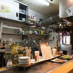 目の前で調理する様を見られるのが、鉄板焼きの醍醐味