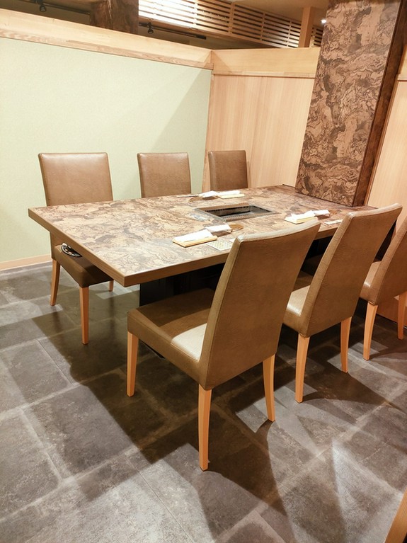 全席個室。2名様から10名様まで対応可能