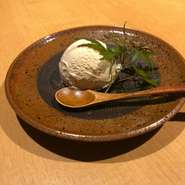 ※高知の発酵茶を使ったアイスクリームです
