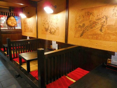 ゆったりと、美味しい料理・お酒をお楽しみ下さい