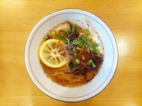 当店は、"佐竹製麺"様の麺を使用しております。