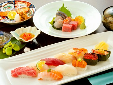 北海道と全国の旬の味覚を堪能　『おまかせコース　鳥』