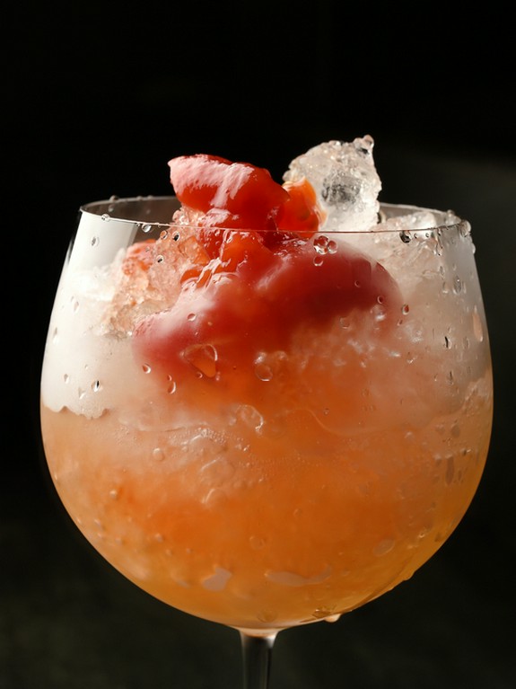 『トマトジュース』※画像は一例です。季節に応じて食材や調理法は変わります。