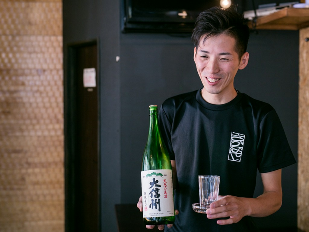 初めてでもお一人様でもグループでもゆったりと地酒を楽しんで！