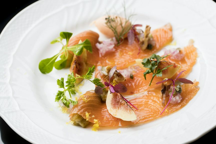 自家製サーモンのマリネ