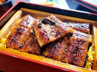 鰻のせいろ蒸し