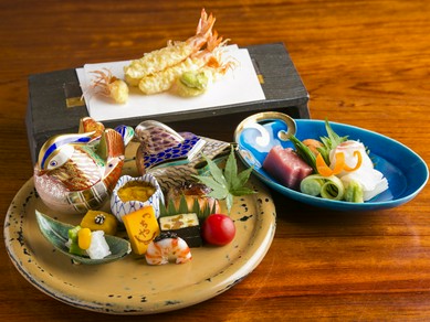 ワインと和食の意外な相性。おいしい出合いに乾杯