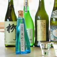 極上の京料理に合わせ、京都の地酒をはじめとした有名蔵の日本酒が揃っています
オリジナルの『純米大吟醸「清和のしづく」』や、好きな日本酒3種が楽しめる『飲み比べセット』がおすすめです