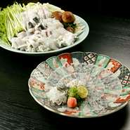 合鴨にたっぷりのセリときのこを至福のスープでお召し上がりください。
八寸・鴨鍋・ご飯・水物となります。