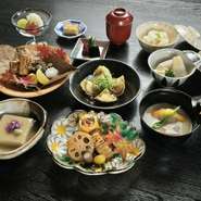 お肉やお魚を使用しない、ベジタリアンの方にもお楽しみいただけるお料理です。
ご要望がございましたら、事前のご相談により承っております。
（お弁当も対応しております。）