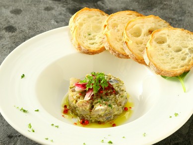 ワインは店長自らテイスティングして選んだものばかり