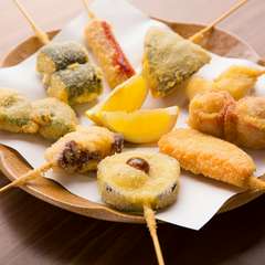 次は何が出てくるか楽しみな『串揚げ10本セット』