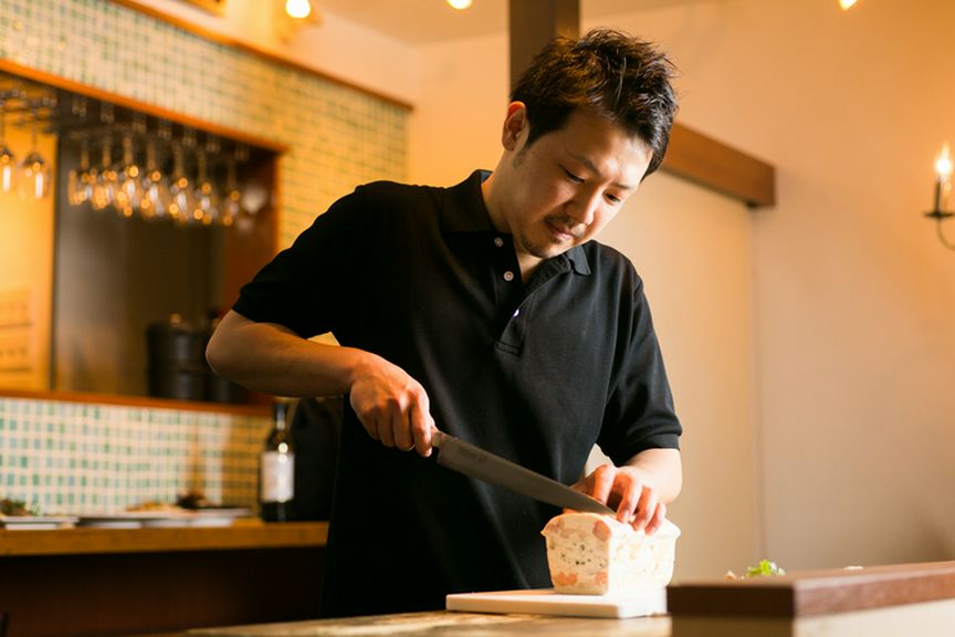 料理、雰囲気、スタッフとの会話、すべてを楽しめる場を提供