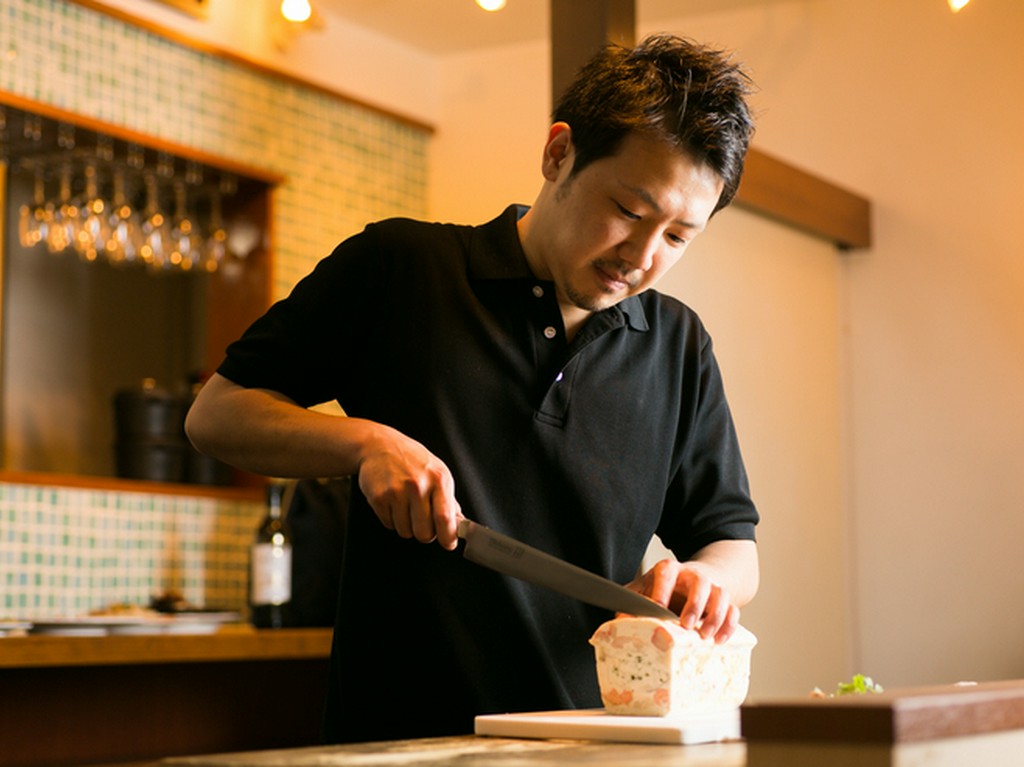 料理、雰囲気、スタッフとの会話、すべてを楽しめる場を提供