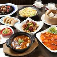 県内産の野菜をたっぷり使ったヘルシーな中華料理は女性にとても嬉しいもの。思いっきり、お腹いっぱい楽しめます。また、人数に合わせて選べる個室は仲良しグループの集まりに最適です。