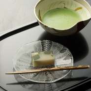 博多の“市中の山居”で懐石料理のおもてなしを追求
