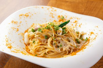 一度食べたらやみつきになる『北海たことレンコンの青とうがらしのペペロンチーノ』