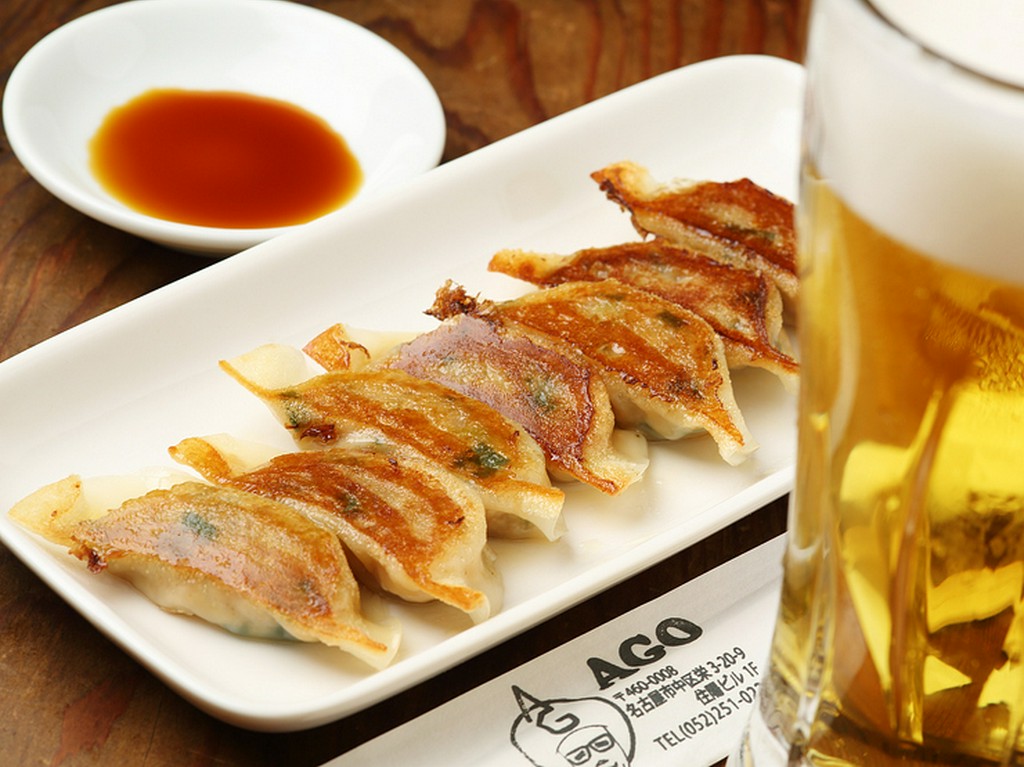 シンプルながらも根強い人気の『焼き餃子』