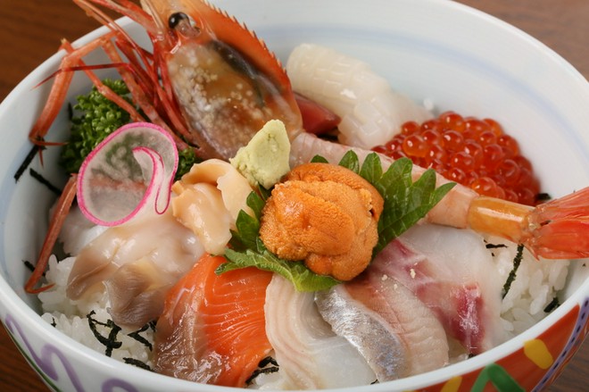 地方の味を楽しめる