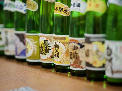 飲みきり1合瓶で全国の銘酒の口開けがいつでも楽しめる