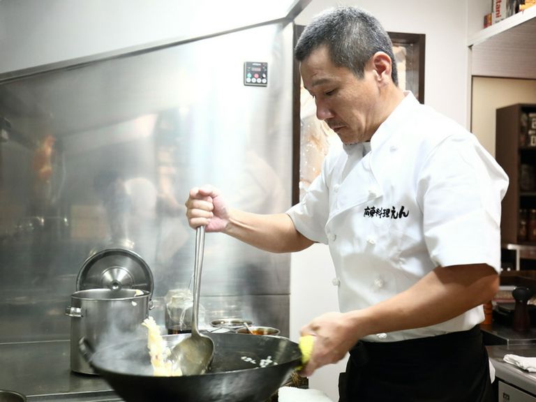 適度な距離感を大切に、お客様の様子を気にかけています