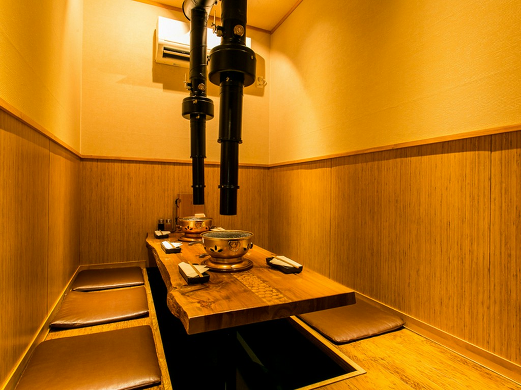 掘りごたつ個室席