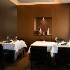 大人オシャレな店、ちょっぴりドレスアップして記念日デート