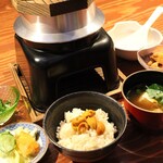 ※釜めしの炊き上がりには40分ほどお時間をいただきます