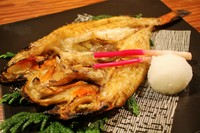 良質な脂が滴るキンキの一夜干し。
お酒にも良く合います。