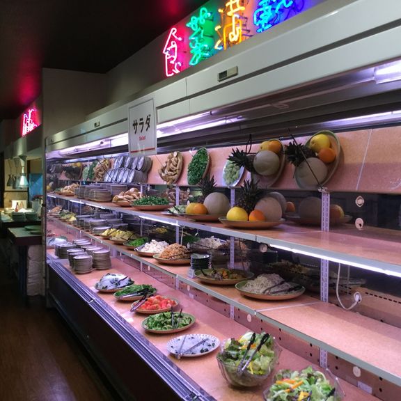 お子さまはバイキングメニューが無料