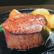 テンダーロインステーキの中央部分で一番おいしいところです。
A：170g　4928円
B：220g　6028円
C：270g　7128円