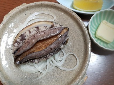 和牛と蟹料理が一緒に食べられる!蟹懐石料理『帯広』