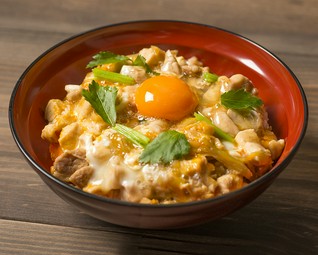 八ヶ岳玉子の親子丼（並）