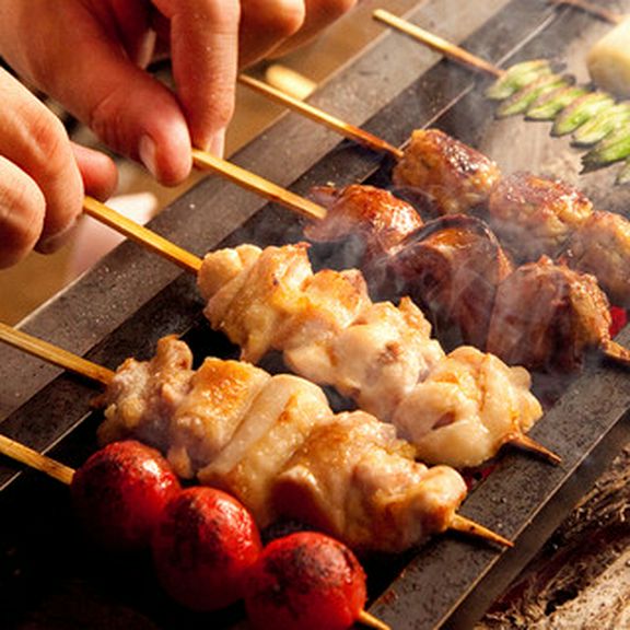 国産銘柄鶏使用した鳥幸本格串7本と自慢の逸品をご堪能頂けるライトコース。
