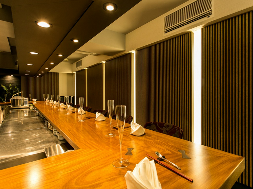 大人のデートにぴったり。20皿を越える少量多皿の中華料理