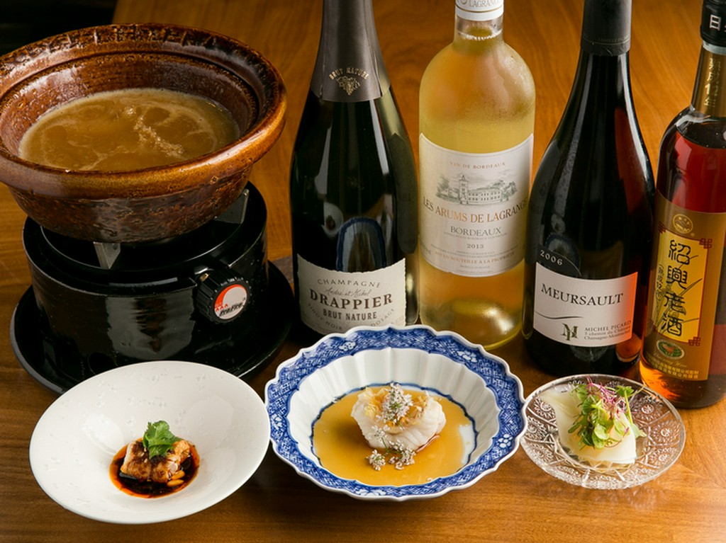 ソムリエ厳選のワインと様々なお酒を楽しむペアリングコース