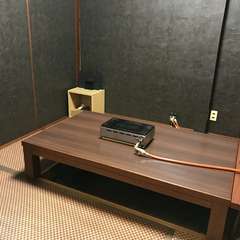 隣室とつなげての利用もでき、人数に合わせて柔軟に対応可能