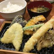海老、きす、舞茸、なす、いんげん、かぼちゃ