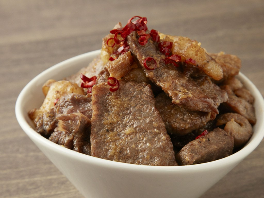 上質なお肉をリーズナブルに。西麻布うしごろプロデュース！