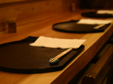 一度は飲んでみたい銘酒も。100種類以上の日本酒が揃っています