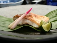 日本海で捕れる、選び抜かれた『甘鯛（ぐじ塩焼き）』