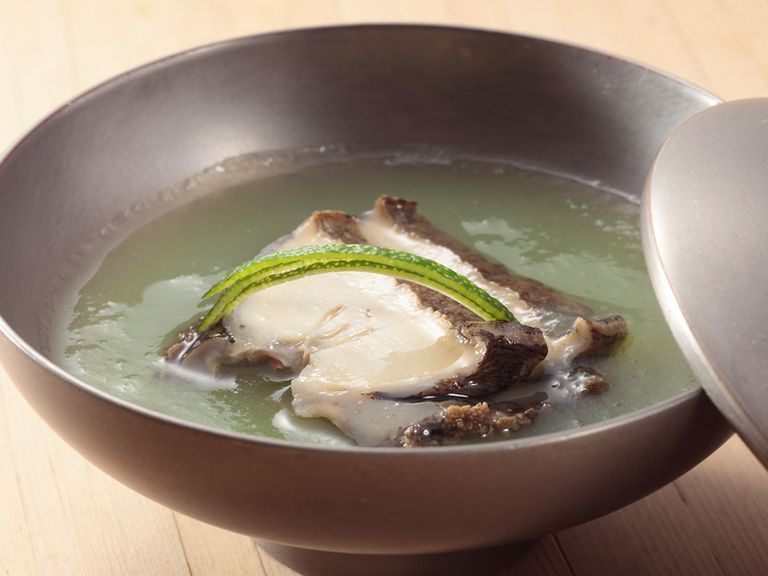 季節ごとの味わいを大切に、選りすぐりの旬の食材を使用