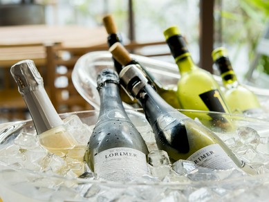 種類豊富にワインを取り揃えています