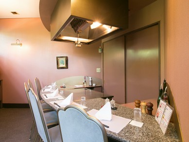 愛知県で個室のあるお店 ステーキ ヒトサラ