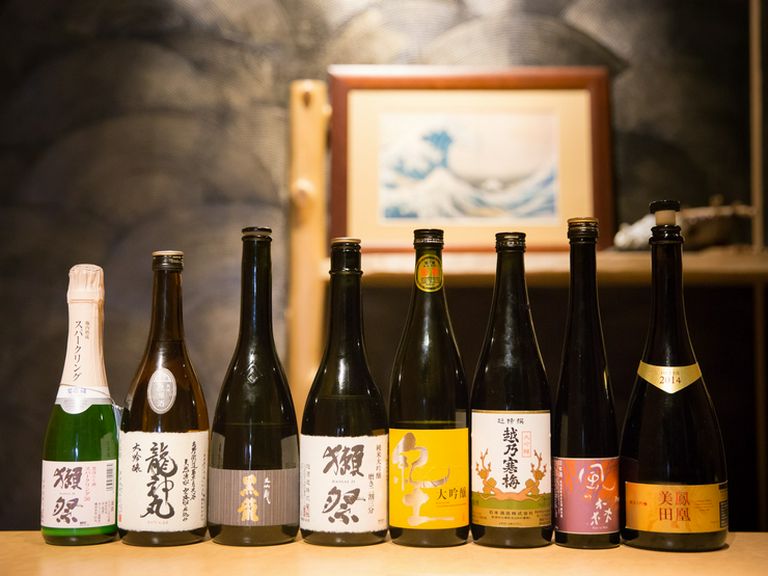 本格肉料理とともに楽しむ、選りすぐりの日本酒やワイン