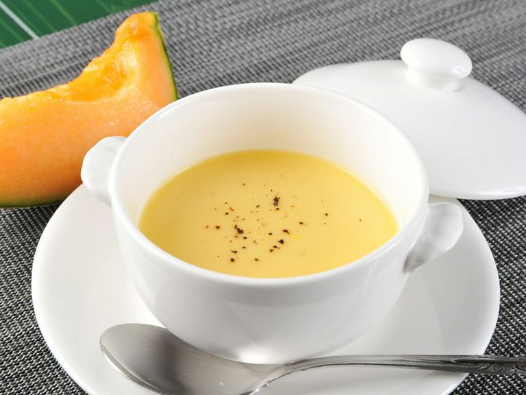 フルーツでつくる『季節のスープ』はビタミンなど栄養の宝庫