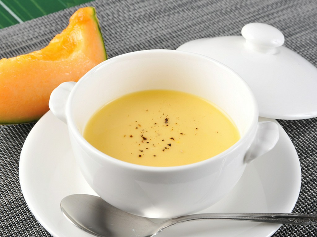フルーツでつくる『季節のスープ』はビタミンなど栄養の宝庫